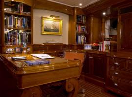 desk owners stateroom